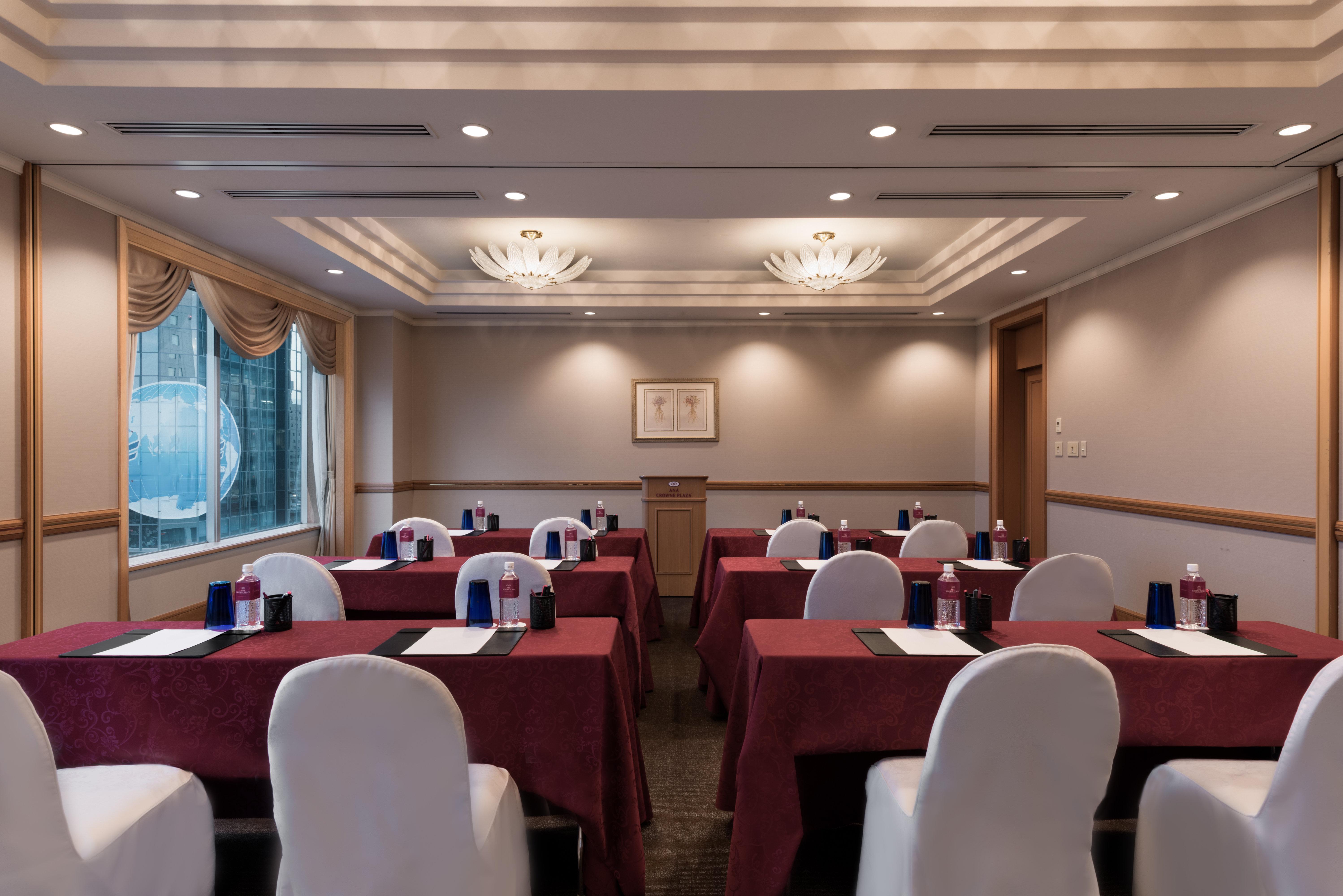 Hotel Ana Crowne Plaza Toyama By Ihg Exterior foto