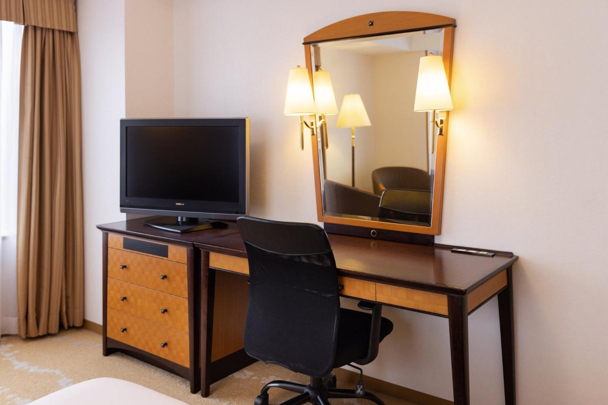 Hotel Ana Crowne Plaza Toyama By Ihg Exterior foto