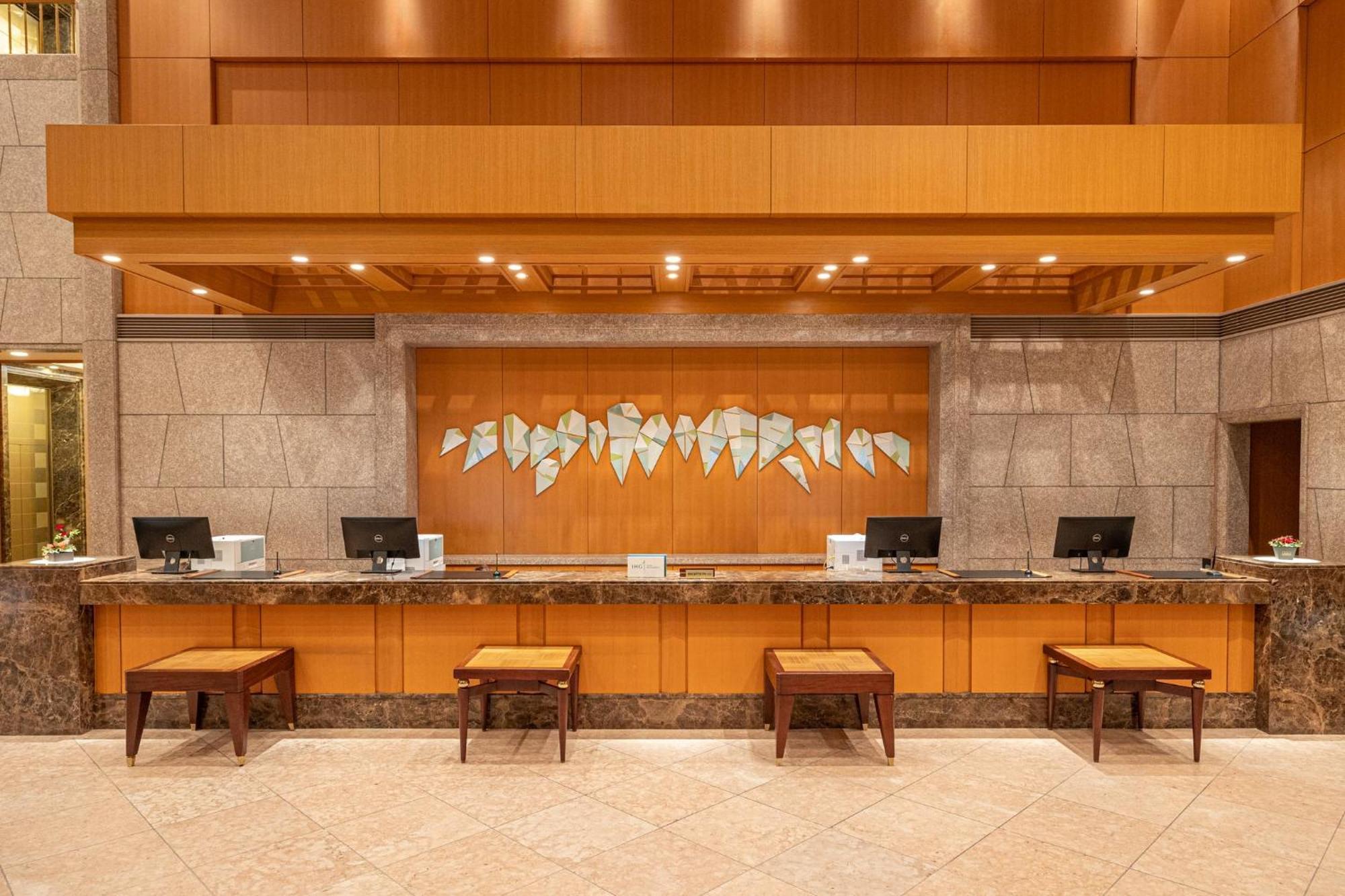Hotel Ana Crowne Plaza Toyama By Ihg Exterior foto